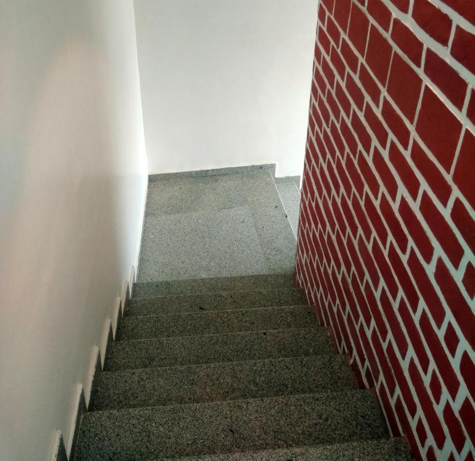 Hotel Milan Ahmedabad Ngoại thất bức ảnh